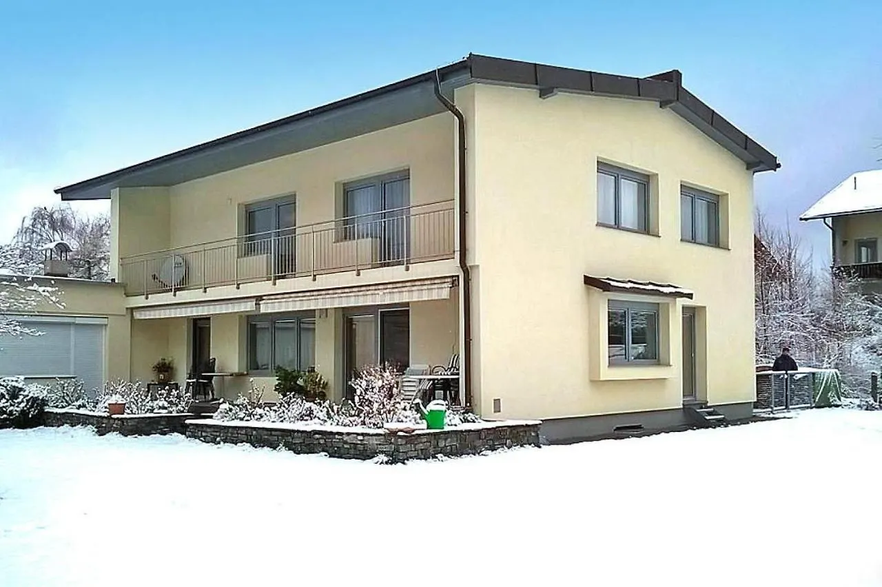 Holiday Flat, Axams 因斯布鲁克 公寓